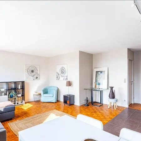 Guestready - Chic Retreat In La Defense Apartment *